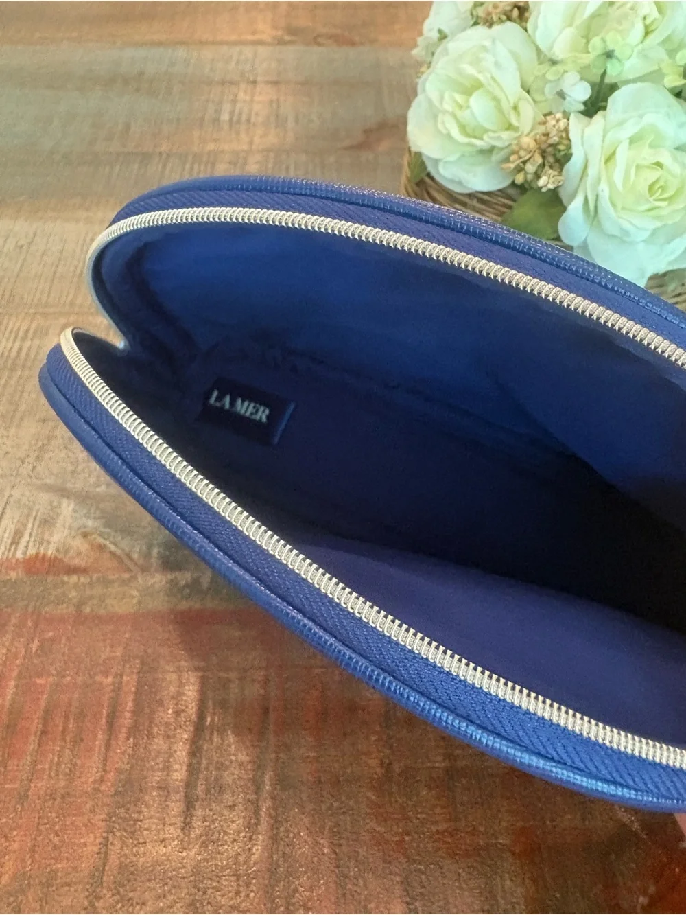 New LA MER Blue COSMETIC BAG + The Rejuvenating NIGHT CREAM Mini!
